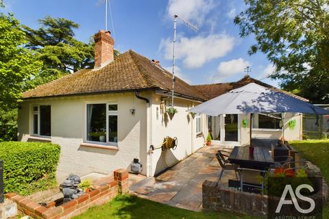 3 bedroom detached house for sale, Tollgate Road, Sedlescombe, TN33