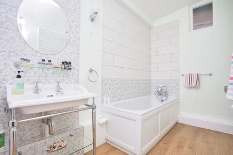 Flat 1, 6 - 8 Clifton Crescent, Folkestone, CT20 2EW