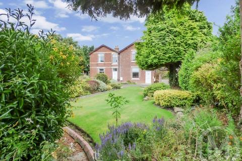 1, Beechfield Cottage Beechfield Avenue, Blackpool, FY3 9JQ