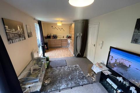 2 bedroom apartment to rent, Ladyoak Way, Rotherham