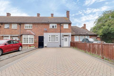 2 bedroom terraced house for sale, Alwen Grove, South Ockendon RM15