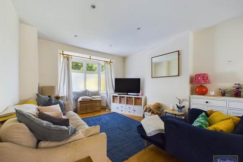 3 bedroom house to rent, Elder Road , Norwood , London