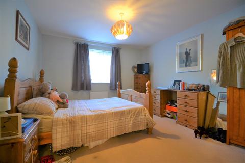 2 bedroom flat for sale, Pulborough, West Sussex RH20