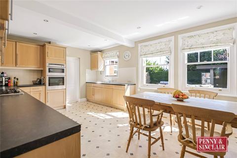 5 bedroom detached house for sale, Belle Vue Road, RG9 1JQ