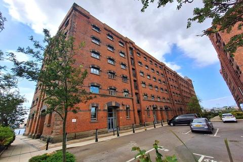 3 bedroom flat for sale, Dock Road, Birkenhead, Wirral, CH41