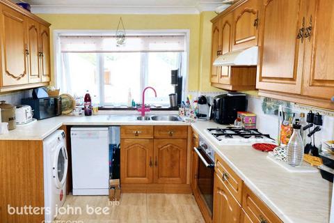 4 bedroom detached house for sale, Tilling Drive, Stone