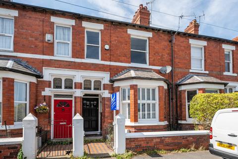3 bedroom terraced house for sale, Lord Street, Chester, Cheshire
