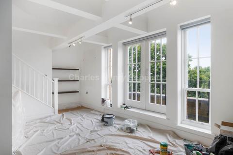 3 bedroom apartment to rent, Royal Drive, Friern Barnet, N11