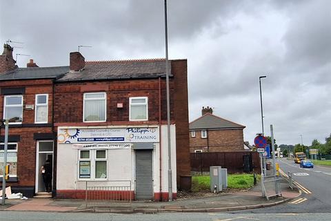 End of terrace house for sale, Park Road, St. Helens, Merseyside, WA9