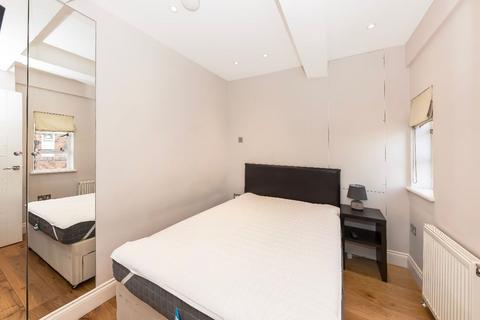 1 bedroom apartment to rent, Sloane Avenue, SW3