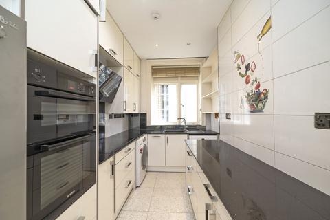 4 bedroom apartment to rent, Old Court Place, W8