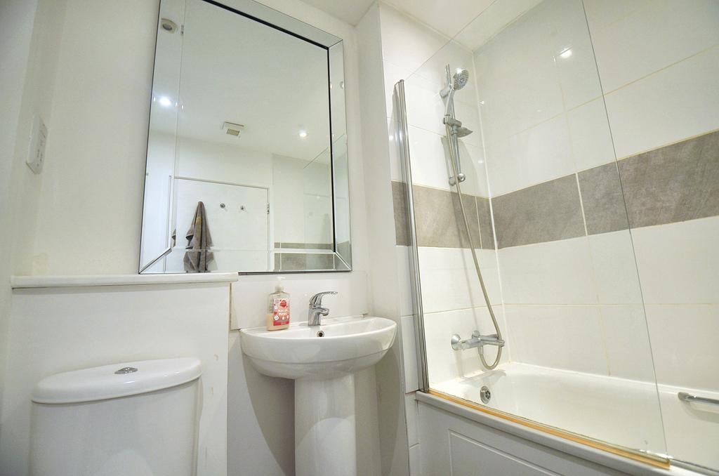 {"order id": "638557660486722942", "image id":...