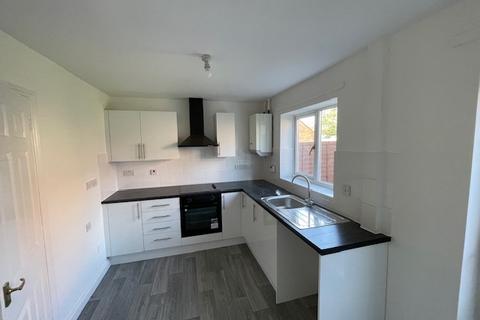 2 bedroom detached house to rent, Deep Spinney