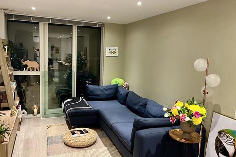 1 bedroom apartment to rent, 11 Saffron Central Square, Croydon, CR0