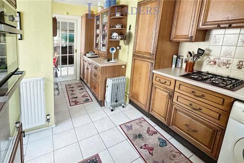 2 Dane Grove, Birmingham, B13 8PP