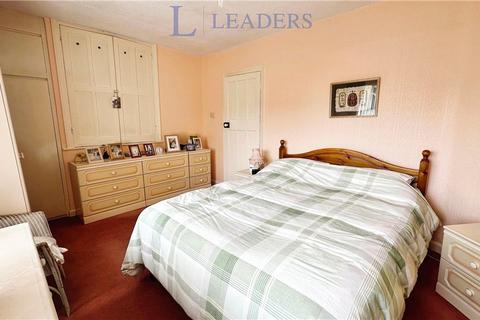2 Dane Grove, Birmingham, B13 8PP