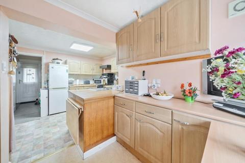 33 Pewsham Road, Swindon, SN2 5EL