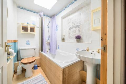 33 Pewsham Road, Swindon, SN2 5EL