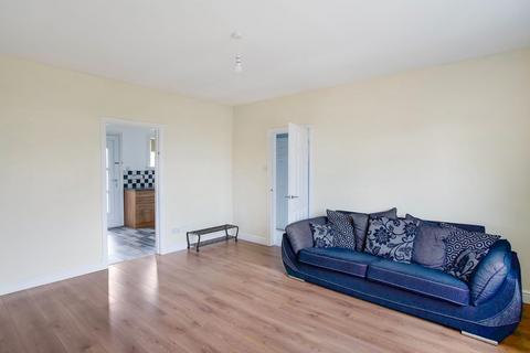 3 bedroom end of terrace house for sale, Park Crescent, Bannockburn, Stirling, FK7