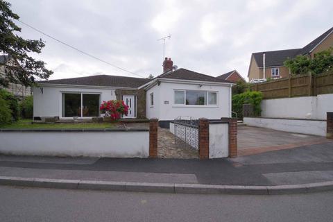 2 bedroom detached bungalow for sale, Mynyddygarreg SA17