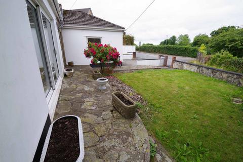 2 bedroom detached bungalow for sale, Mynyddygarreg SA17