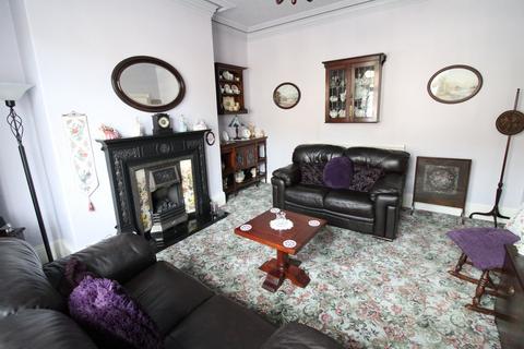 3 bedroom terraced house for sale, Church Street, Oxenhope, Keighley, BD22