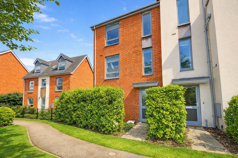 4 bedroom townhouse for sale, Nazareth Road, Lenton