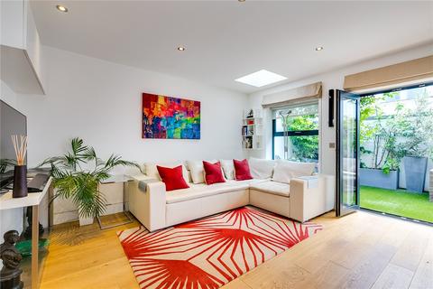 4 bedroom terraced house for sale, Wendell Mews, London W12