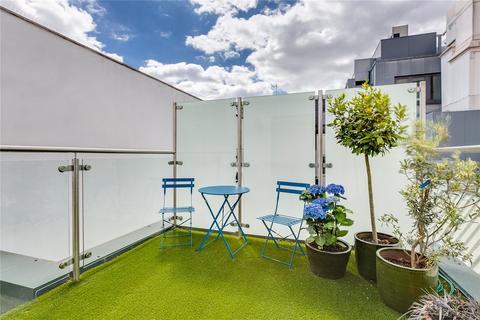 4 bedroom terraced house for sale, Wendell Mews, London W12