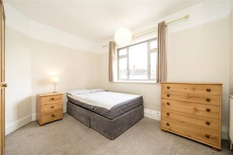 3 bedroom semi-detached house for sale, First Avenue, London W3