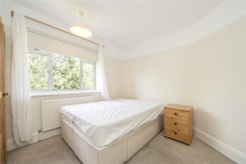 3 bedroom semi-detached house for sale, First Avenue, London W3