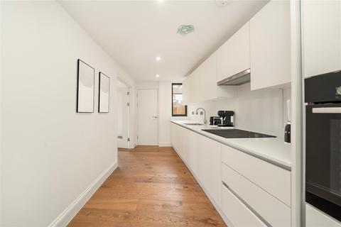 3 bedroom detached house for sale, London W12