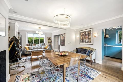 3 bedroom end of terrace house for sale, Tamarisk Square, London W12