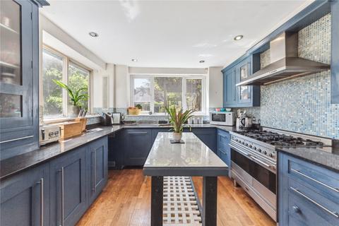 4 bedroom end of terrace house for sale, Aldbourne Road, London W12