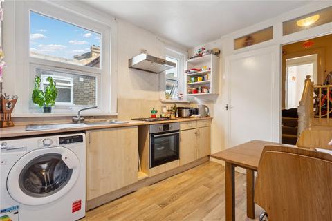 2 bedroom apartment for sale, London W3