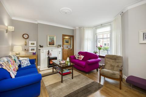 62 Macdowall Road, Edinburgh, EH9 3EG