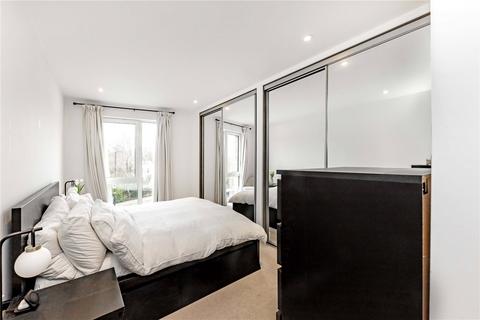 1 bedroom apartment for sale, Montagu House, London W12
