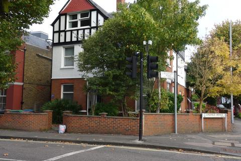 1 bedroom flat to rent, Beaufort Road