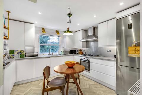 3 bedroom maisonette for sale, Fernlea Road, London SW12