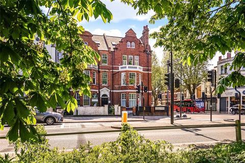 2 bedroom maisonette for sale, Clapham Common South Side, London SW4