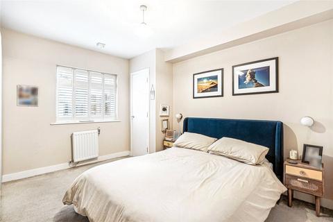 1 bedroom apartment for sale, Limerick Close, London SW12