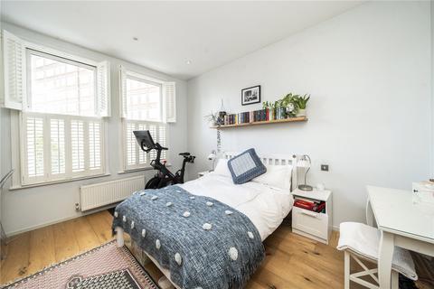 2 bedroom apartment for sale, Rowfant Road, London SW17