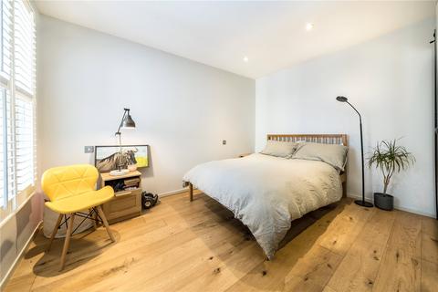 2 bedroom apartment for sale, Rowfant Road, London SW17