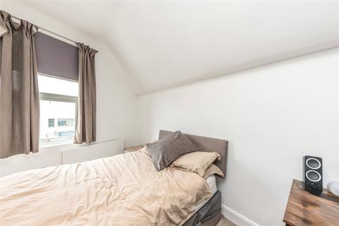 2 bedroom apartment for sale, Balham Hill, London SW12