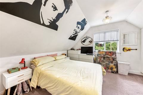3 bedroom detached house for sale, Hydethorpe Road, London SW12