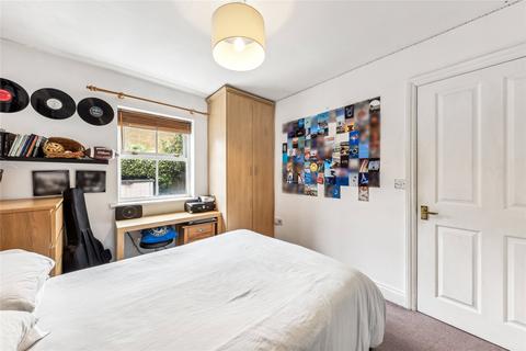3 bedroom detached house for sale, Hydethorpe Road, London SW12