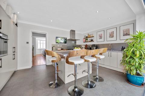 49 Byron Road, Addlestone, KT15 2SJ