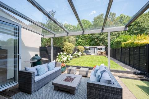 49 Byron Road, Addlestone, KT15 2SJ