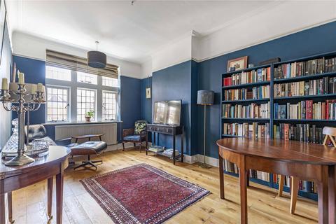 2 bedroom apartment for sale, Hazelbourne Road, London SW12