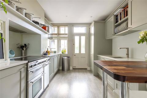 2 bedroom apartment for sale, Hazelbourne Road, London SW12